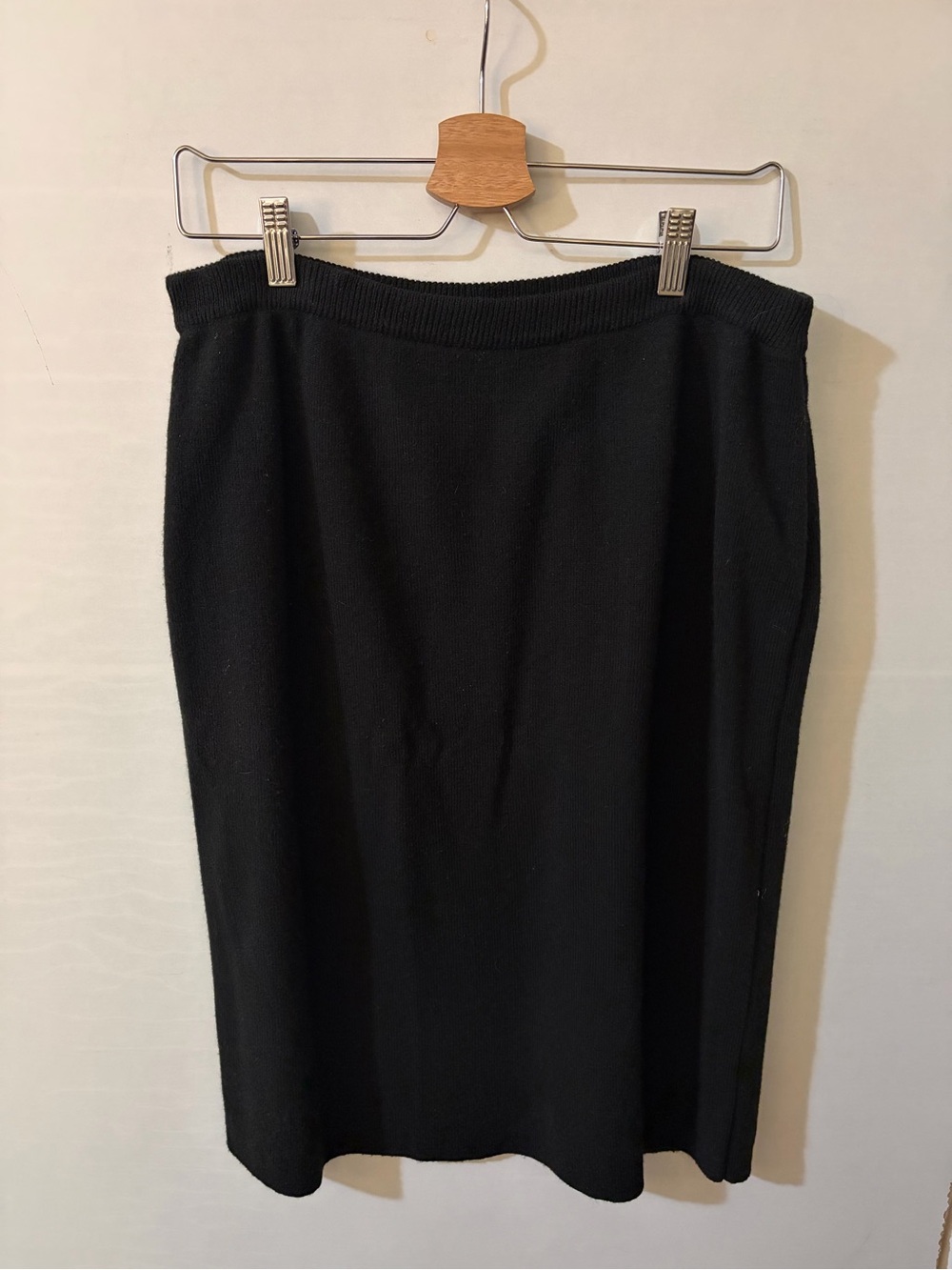 Nina Leonard Vintage Black Knit Pencil Skirt